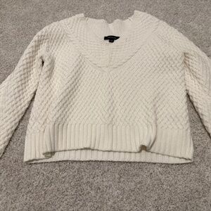 Ann Taylor textured v-neck pullover sweater